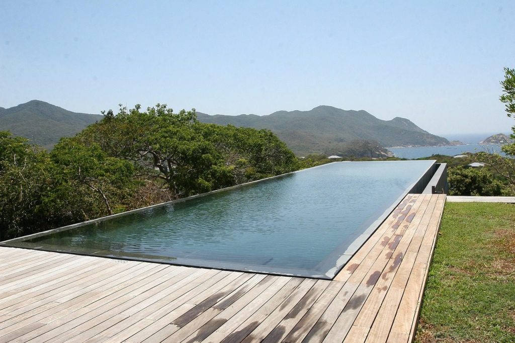 Clifftop Villa with Infinity Pool